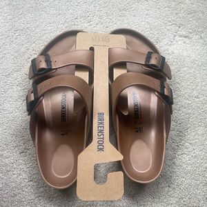 Birkenstock Arizona Eva Sandals size 41. Bronze color.